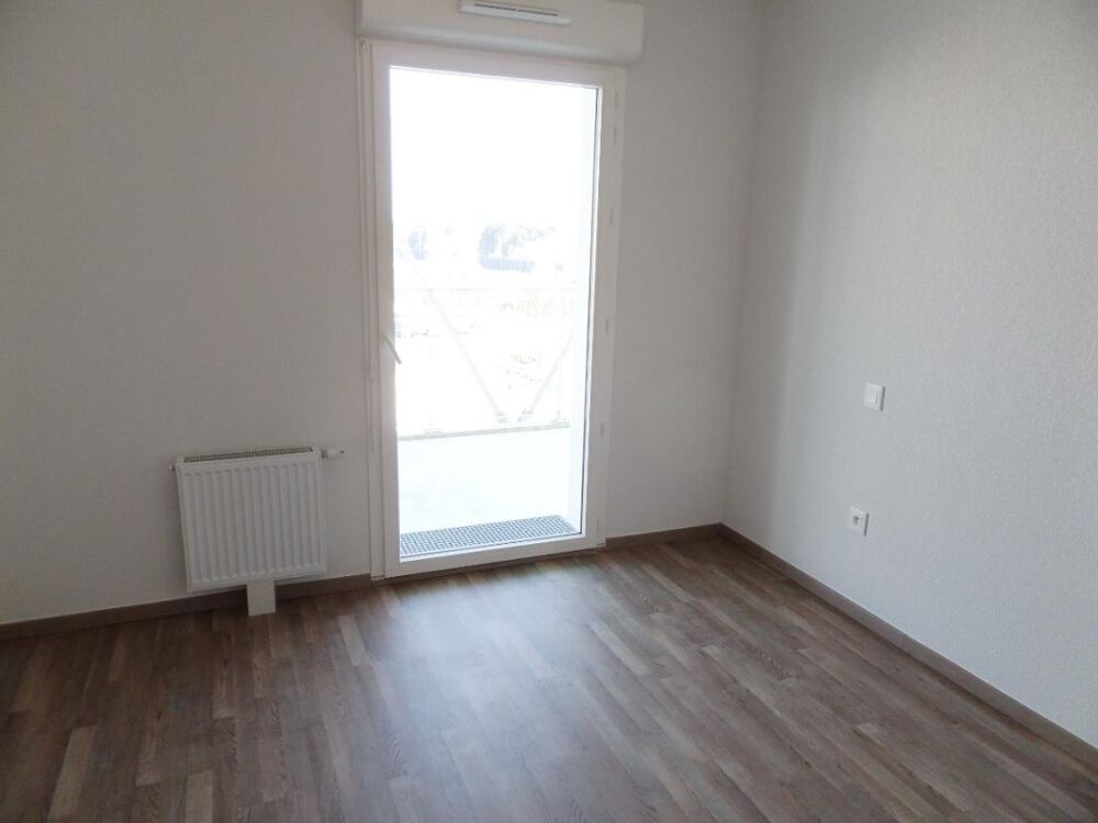 Location Appartement Beau T3 avec terrasse et parking à LORMONT Lormont