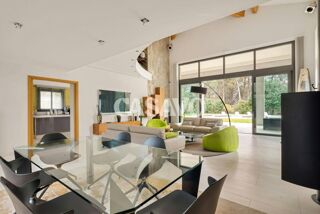  Propriété/château à vendre 6 pièces 272 m²