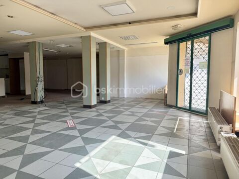   LOCAL COMMERCIAL 137 m² DE PLAIN-PIED – 5 PARKINGS PRIVATIFS – FORT POTENTIEL 