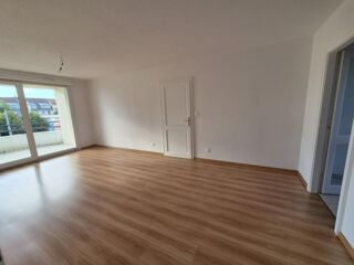  Appartement à louer 3 pièces 72 m²