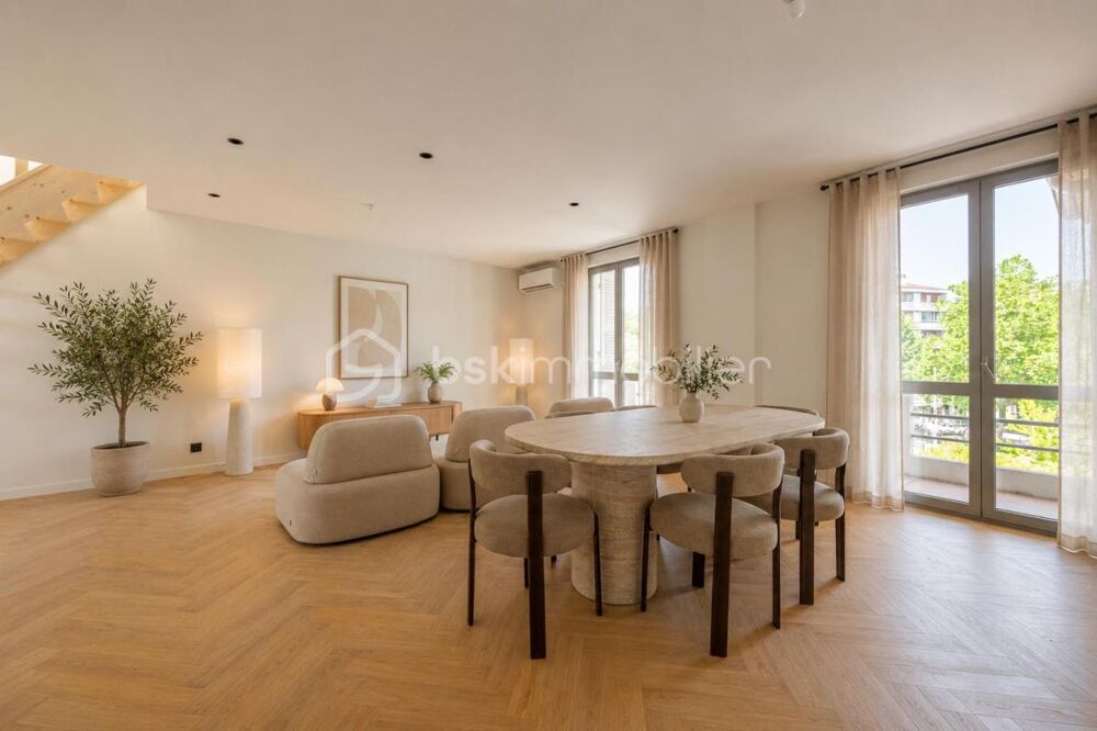 EXCLUSIF APPARTEMENT DUPLEX TYPE 4 PIECES PROCHE CENTRE ANNECY