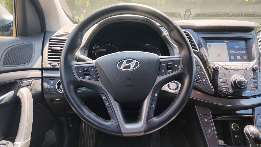 i40 1.7 CRDi 141 DCT7 Creative - Automatique Toit ouvrant 2017 occasion 77000 Melun