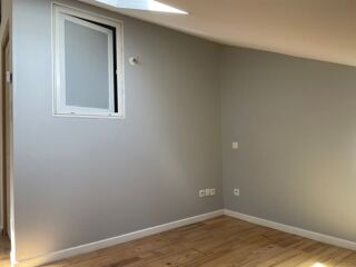  Appartement à louer 1 pièce 27 m²