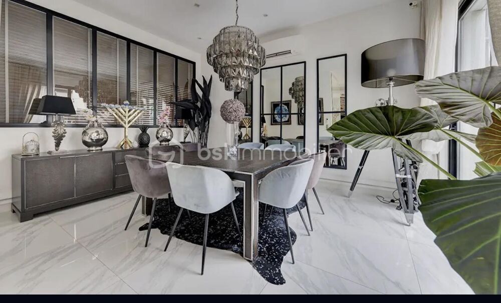 ? Maison darchitecte contemporaine  8 pièces  5 chambres 