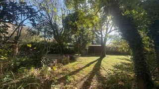  Maison  vendre 6 pices 520 m