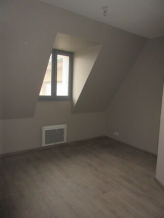  Appartement à louer 1 pièce 40 m²