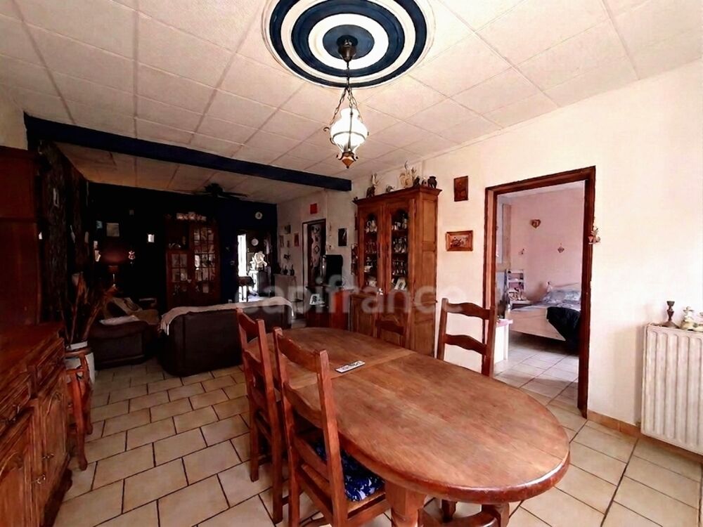 maison de plain-pied 3 pièces traditionnelle de campagne 80