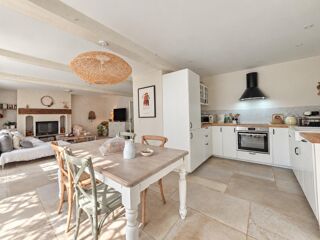  Propriété/château à vendre 15 + pièces 1059 m²
