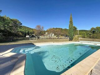  Proprit/chteau  vendre 6 pices 285 m