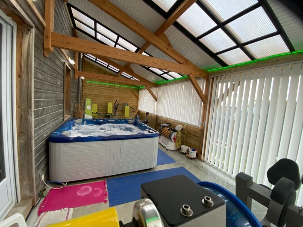 � vendre  Maison Montignac (24290)