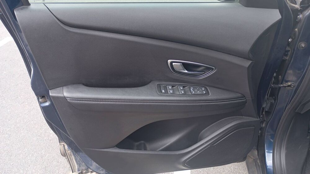 Sc&eacute;nic 1.7 Blue dCi 120 EDC6 Business - Automatique 2019 occasion 14000 Caen