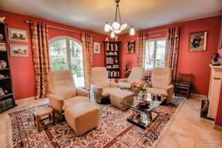  Villa à vendre 6 pièces 200 m²