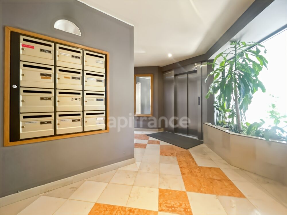 Villa du Parc  T1 bis avec jardin privatif et Piscine