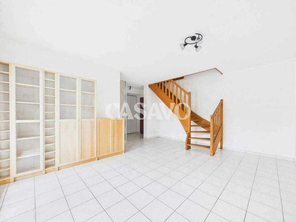 Vente Appartement 6 pièces de 101m² - 69970 Marennes