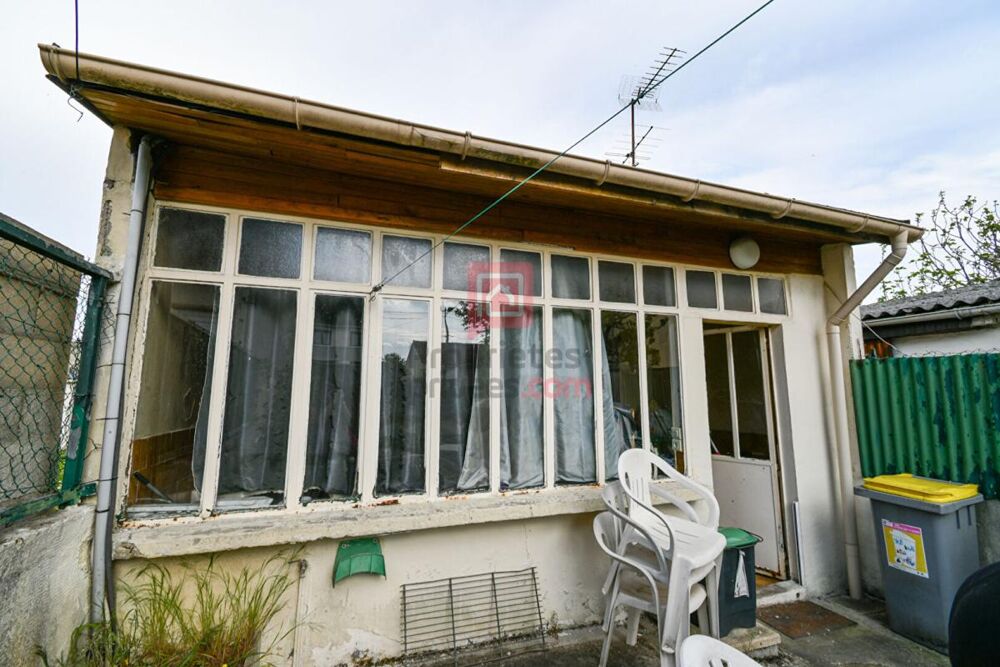 Vente Maison À VENDRE MAISON INDIVIDUELLE AVEC JARDIN, VÉRANDA ET GARAGE À TREMBLAY-EN-FRANCE Tremblay en france