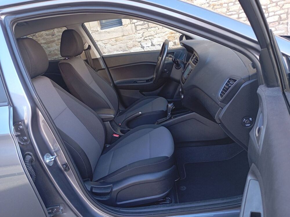 i20 II 1.0 T-GDi 100 DCT7 Intuitive - Automatique 2019 occasion 14990 Bernieres Sur Mer