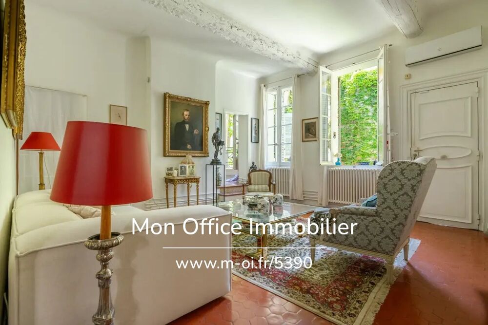 Référence : 6803-NFI. - Appartement bourgeois 4 pièces, secteur Palais