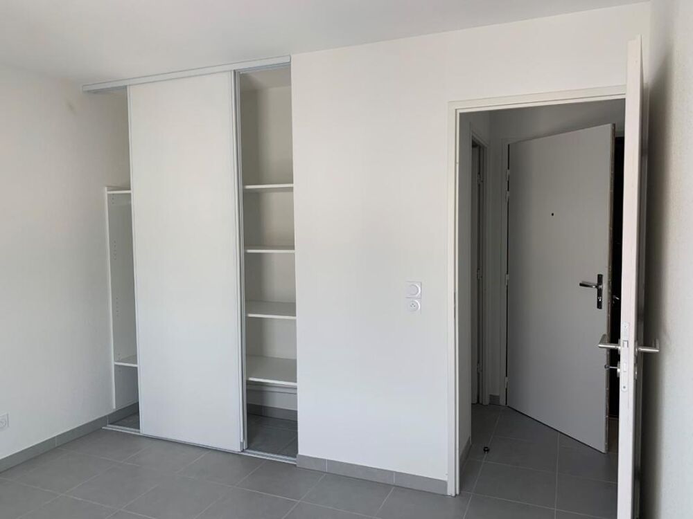 Location Appartement T2 avec parking et balcon sur MARSEILLAN Marseillan