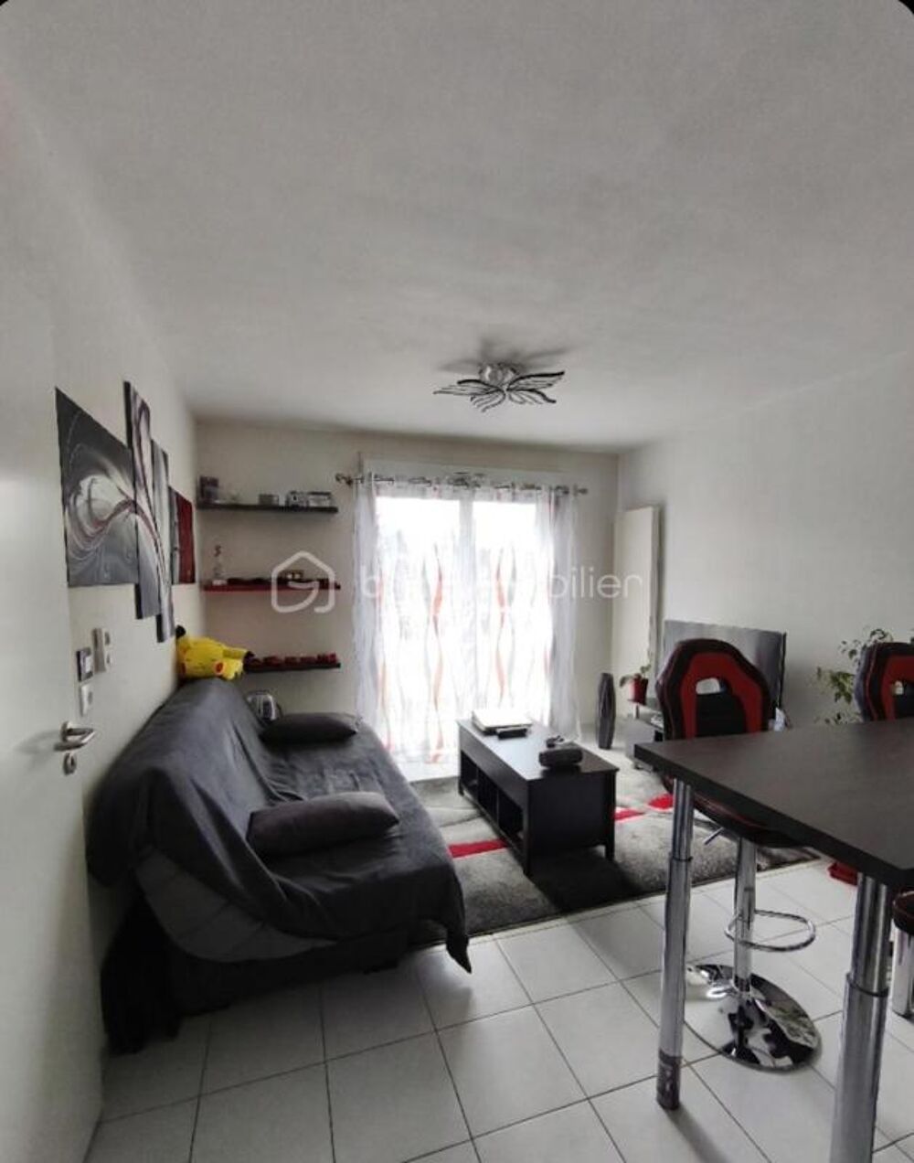 AMILLY  Quartier Saint-Firmin Appartement T2  Résidence de Standing avec Piscine