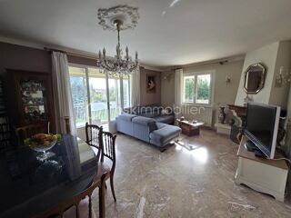  Maison à vendre 4 pièces 653 m²