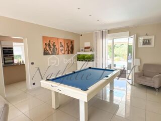 Vente Propriété/Château Propriété familiale 225 m² avec piscine, studio indépendant et 1 407 m² de terrain Servon