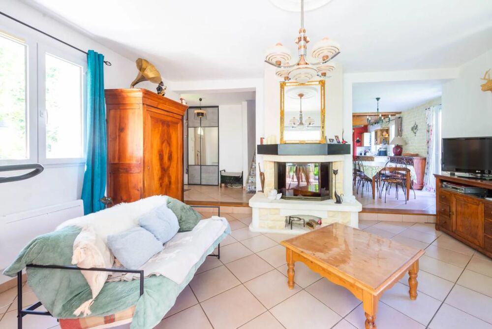 Vente Maison Grande maison 5 chambres avec sous-sol total centre Bois d'Arcy Bois d arcy