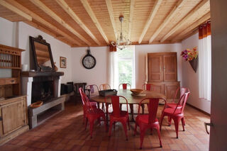  Maison à vendre 14 pièces 330 m²