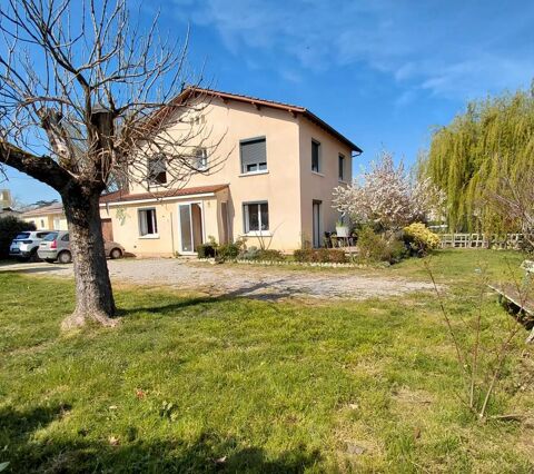   Maison de 6 pi�ces de 132 m� situ�e � Blan Maison - 5 pi�ce(s) - 132 m�