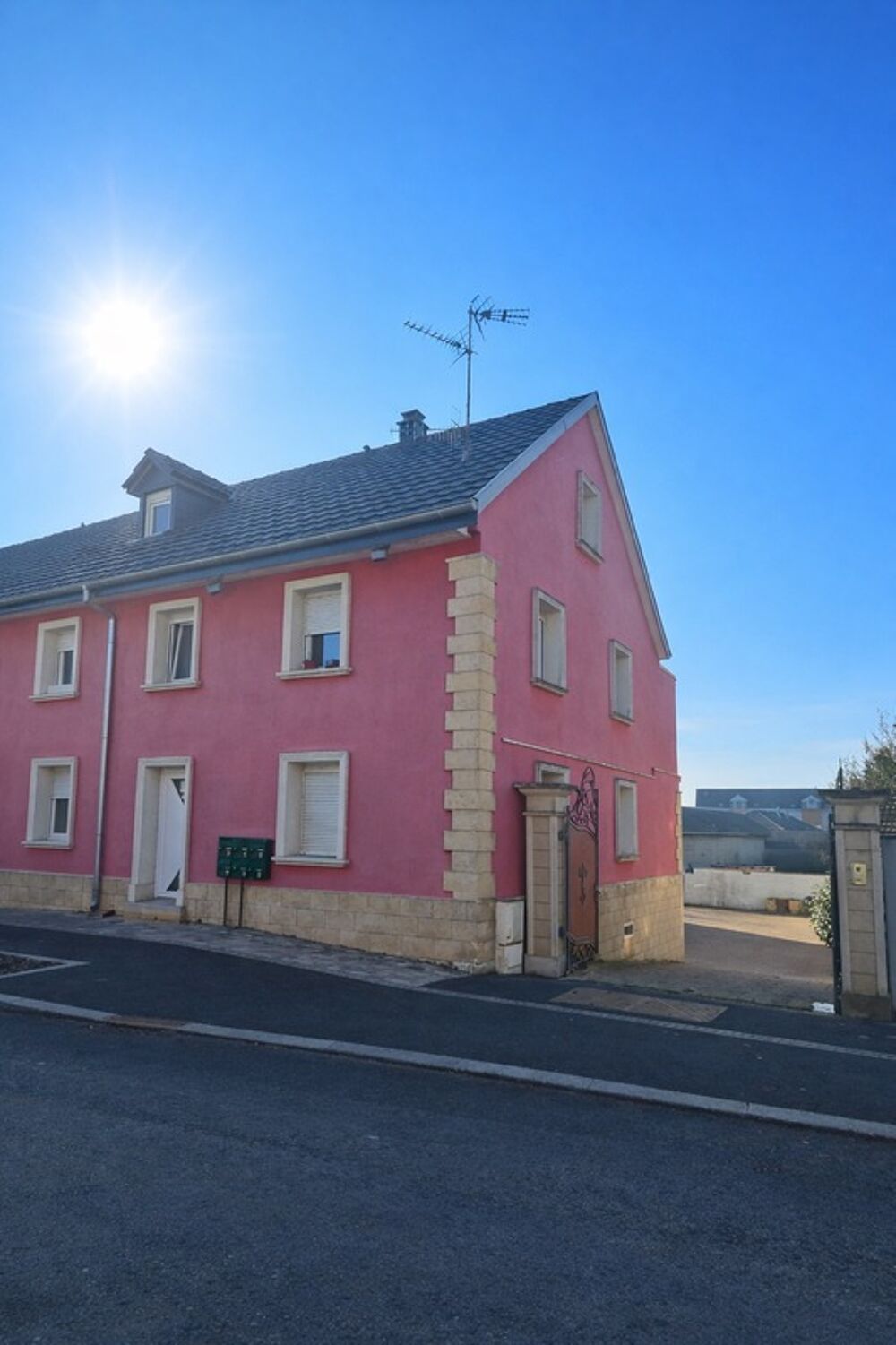 Appartement 2 pièces 47 m² · à Saint Louis · 47 m² · 149 000 €