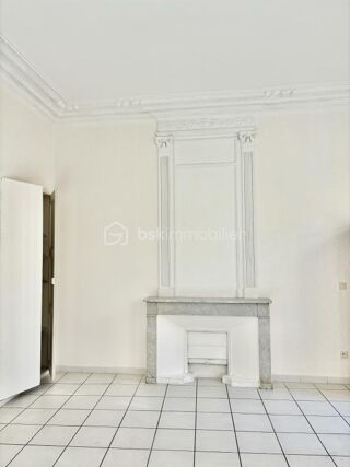  Immeuble � vendre 15 + pi�ces 400 m�