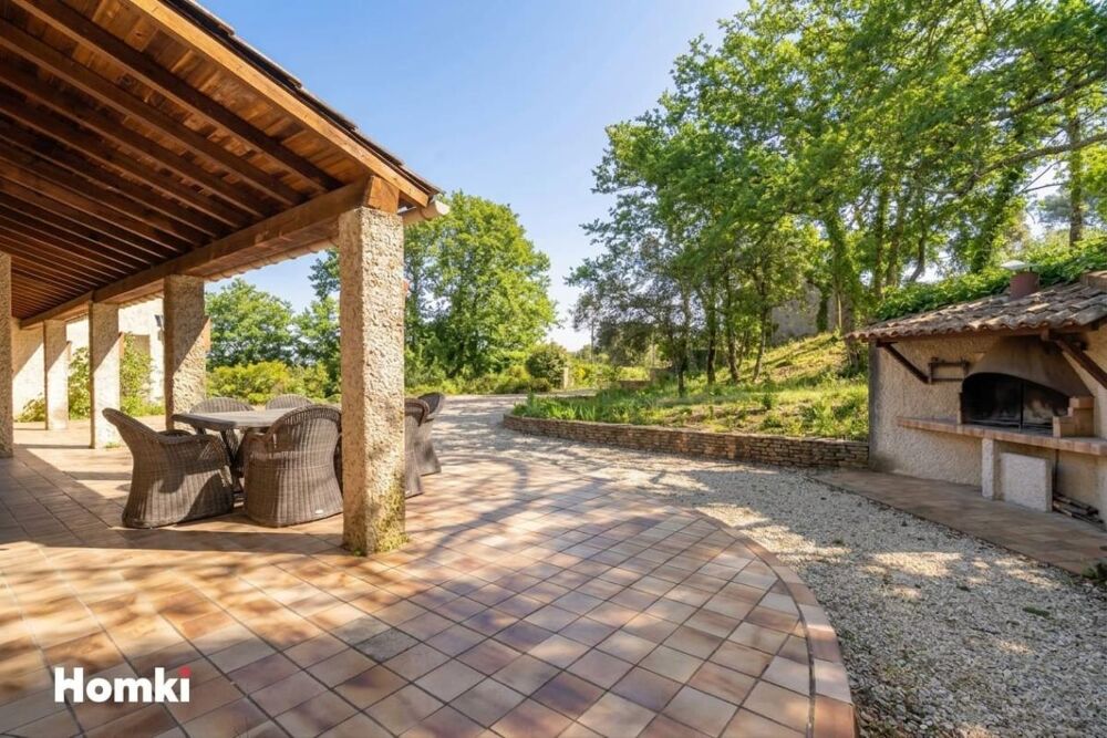 Piolenc - Maison familiale de 119 m² avec fort potentiel, grand terrain et stationnement XXL