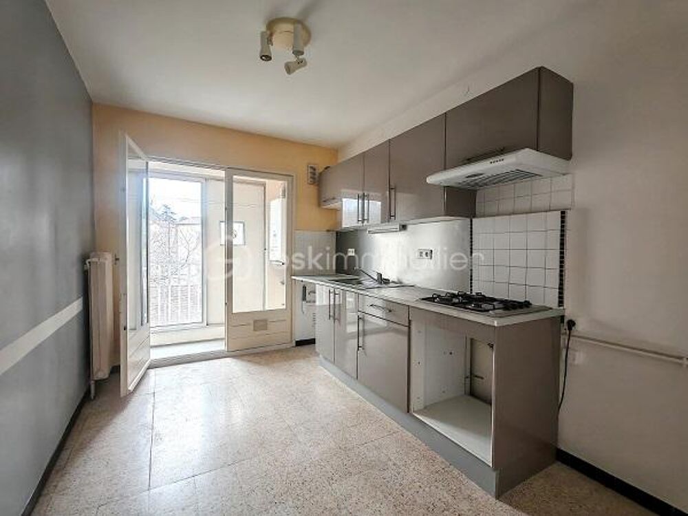 Appartement T3 lumineux de 62 m² avec cave  Nîmes (quartier Serre-Paradis)