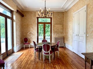  Propri�t�/ch�teau � vendre 12 pi�ces 298 m�