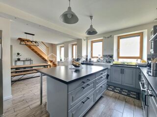  Maison � vendre 7 pi�ces 203 m�