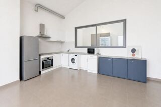  Loft à vendre 3 pièces 95 m²