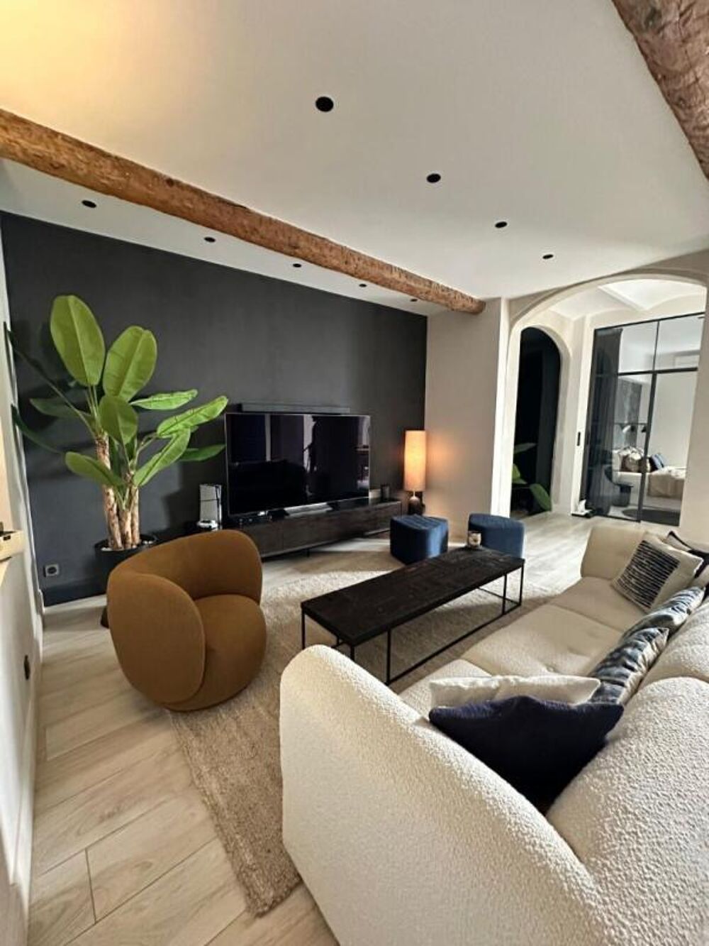 Vente Appartement AVIGNON-T3 D'EXCEPTION PLACE SAINT DIDIER - AVIGNON INTRA-MUROS Avignon