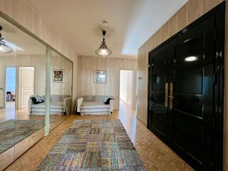  Appartement � vendre 5 pi�ces 235 m�