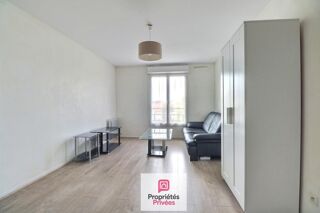  Appartement à louer 2 pièces 38 m²