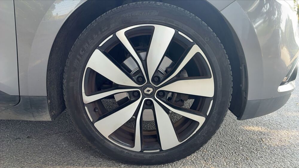 Sc&eacute;nic IV 1.6 dCi 130 Energy Limited 2018 occasion 13280 Arles