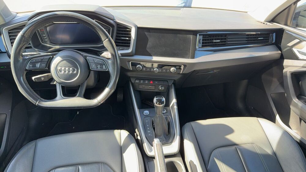 A1 Citycarver 30 TFSI 116 S-Tronic 7 Design Luxe - Automatique 2020 occasion 11000 Carcassonne