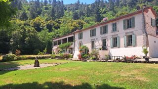  Propriété/château à vendre 15 + pièces 596 m²