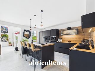  Maison à vendre 6 pièces 202 m²