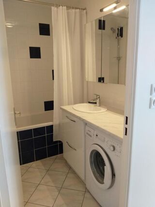  Appartement à louer 2 pièces 31 m²