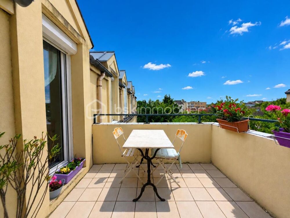 Appartement 2 pièces 51 m² · à Livry Gargan · 51 m² · 163 000 €