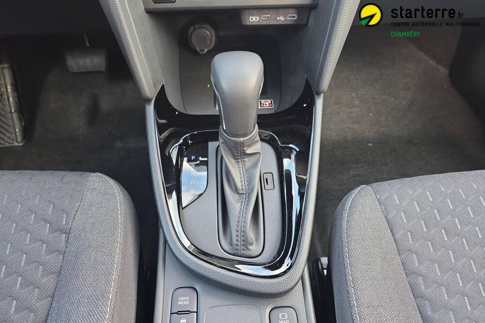 Yaris Cross Hybride 130h 2WD Design 2026 occasion 73420 Voglans