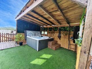  Maison  vendre 10 pices 244 m