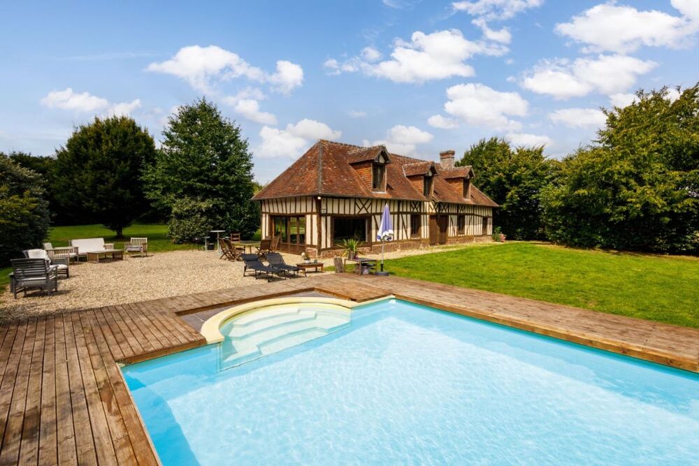 Maison 11 pièces 260 m² · à Ajou · 260 m² · 565 000 €