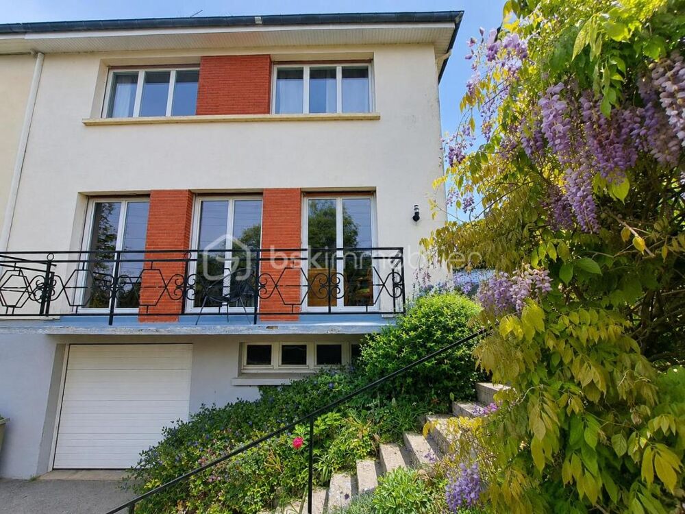 MAISON AVEC SOUS-SOL COMPLET DANS UN QUARTIER CALME DABBEVILLE