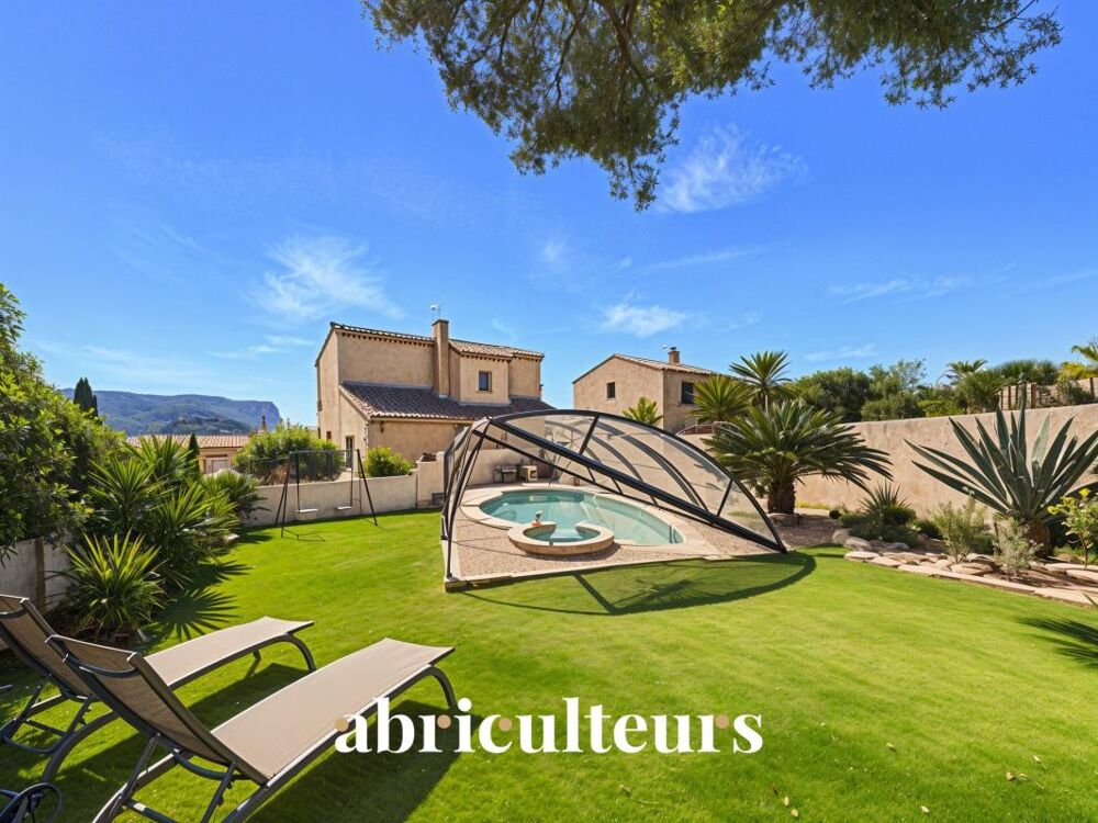 Vente Maison Maison familiale lumineuse avec vue Cap Canaille, dans résidence sécurisée – CASSIS - 870 000€ Cassis