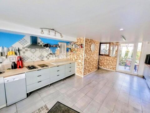   Maison de village � QUINTENAS Maison - 4 pi�ce(s) - 112 m�